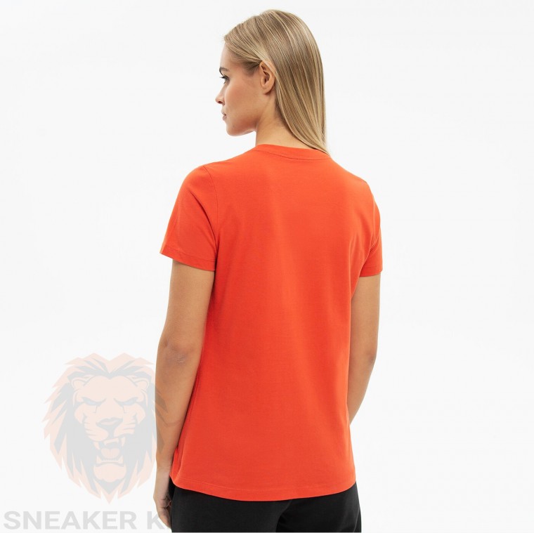 Футболка Nike Club tee women